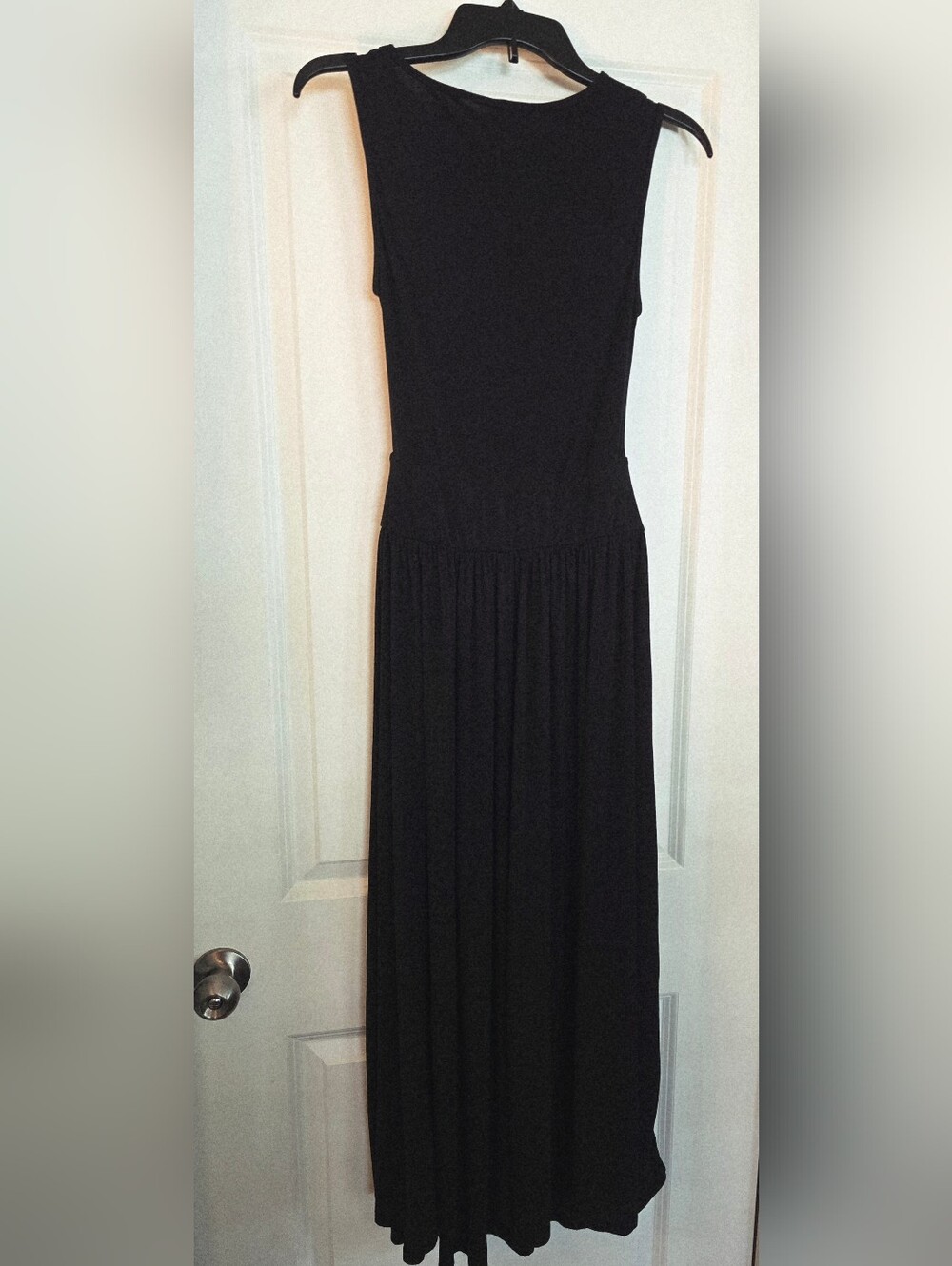 HALARA Elegant Sleeveless Black Maxi Dress - Picture 6 of 7